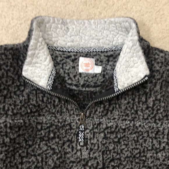 Sherpa Pull over - Picture 3 of 5